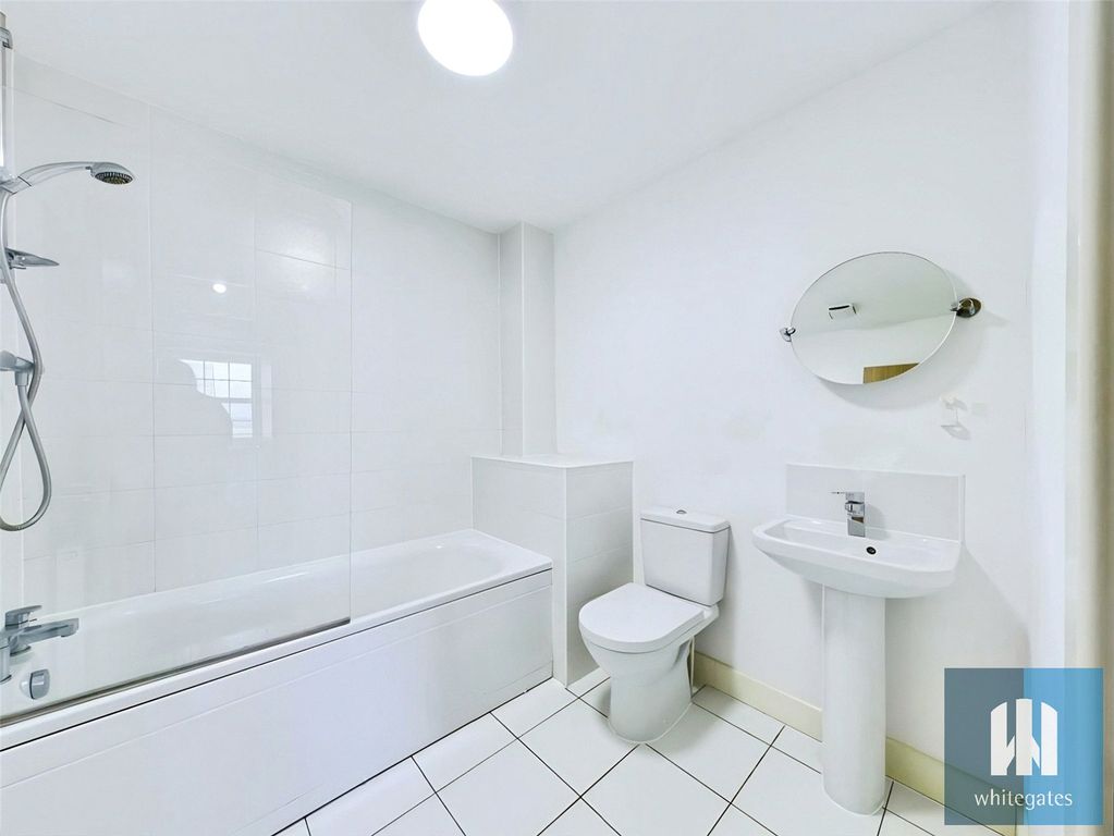Property photo 3 of 8 Picture No. 02