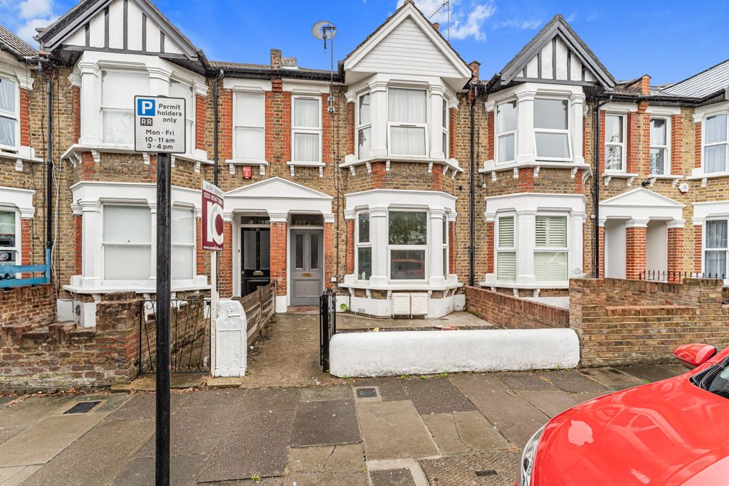 Property photo 2 of 11
