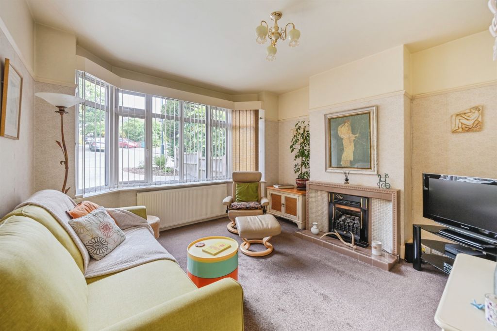 Property photo 3 of 17