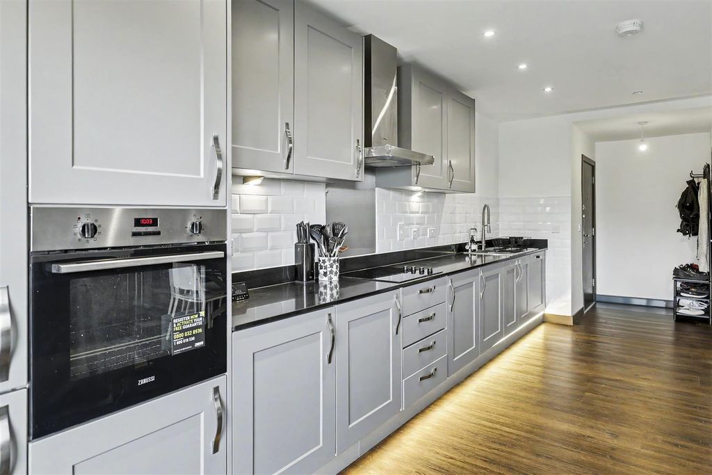 Additional image 4 of 2 bed flat for saleGodfrey House, Edinburgh Gate, Harlow CM20