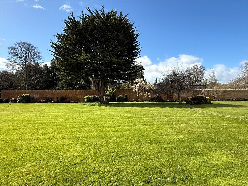 Property photo 3 of 15 Picture No. 08