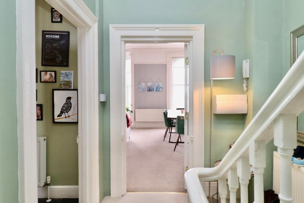 Property photo 3 of 52 Hallway