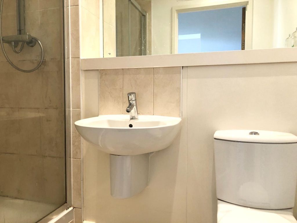 Property photo 3 of 7 View