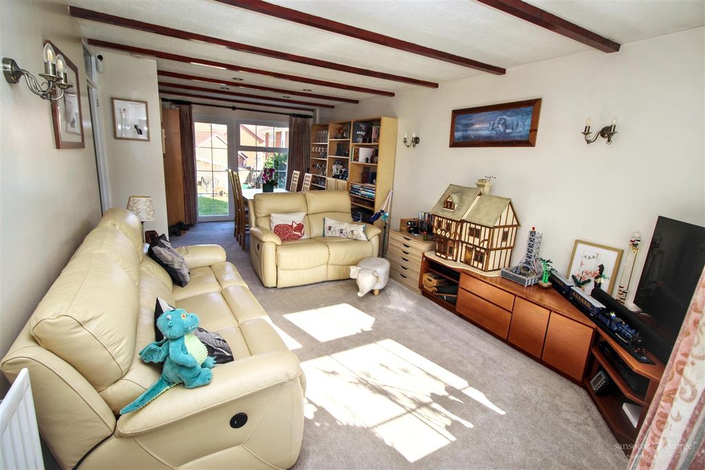Property photo 3 of 12 Living Room
