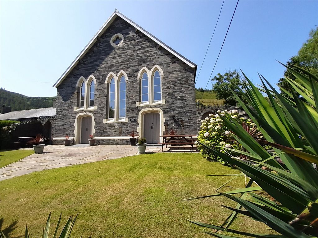 Property photo 1 of 20 Picture No. 12