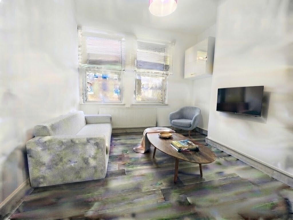 Property photo 1 of 8 082ba0Fa-2d03-4946-8