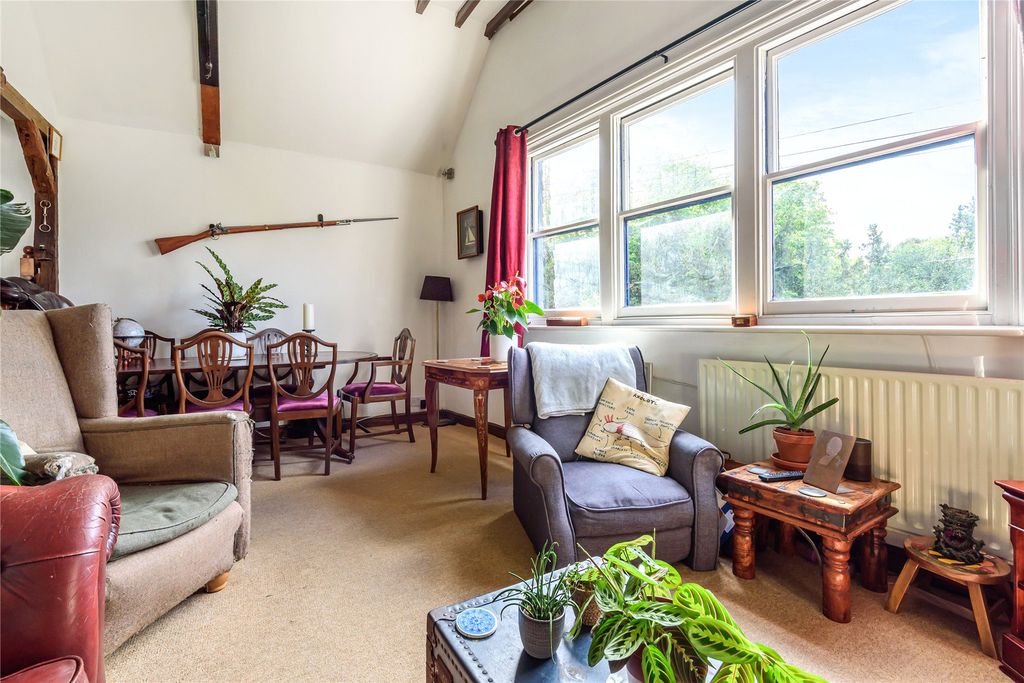 Property photo 3 of 13 Sitting Room