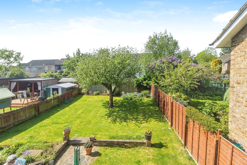 Property photo 2 of 18