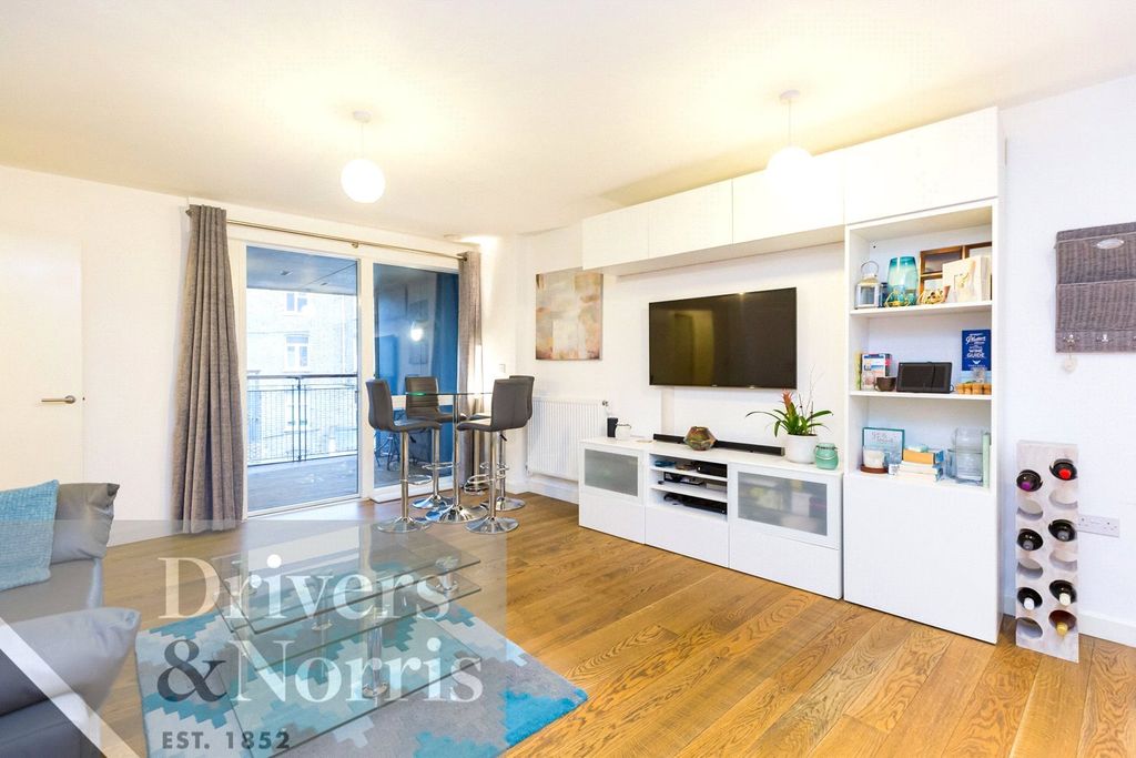 Property photo 2 of 10 Picture No. 19