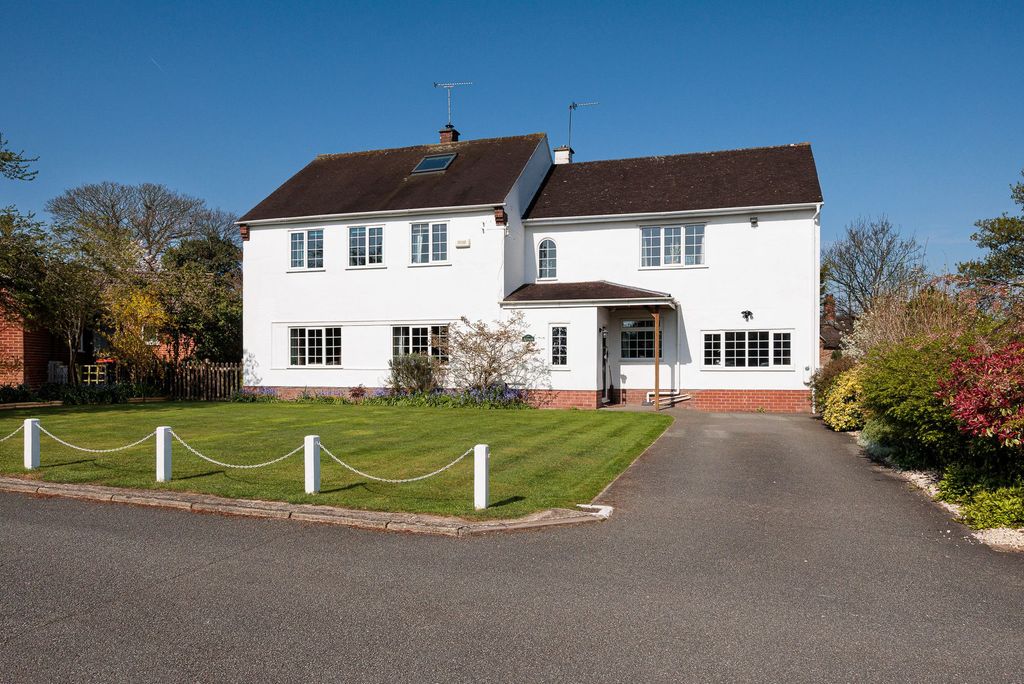 Property photo 1 of 30