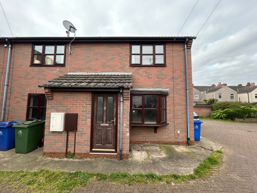 Property photo 1 of 8 S