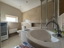 Property photo 3 of 5 Communal Bathroom
