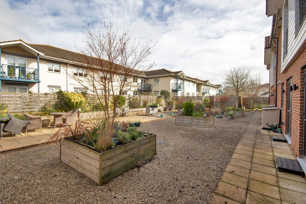 Additional image 10 of 1 bed flat for saleBramblefield Close, Longfield DA3