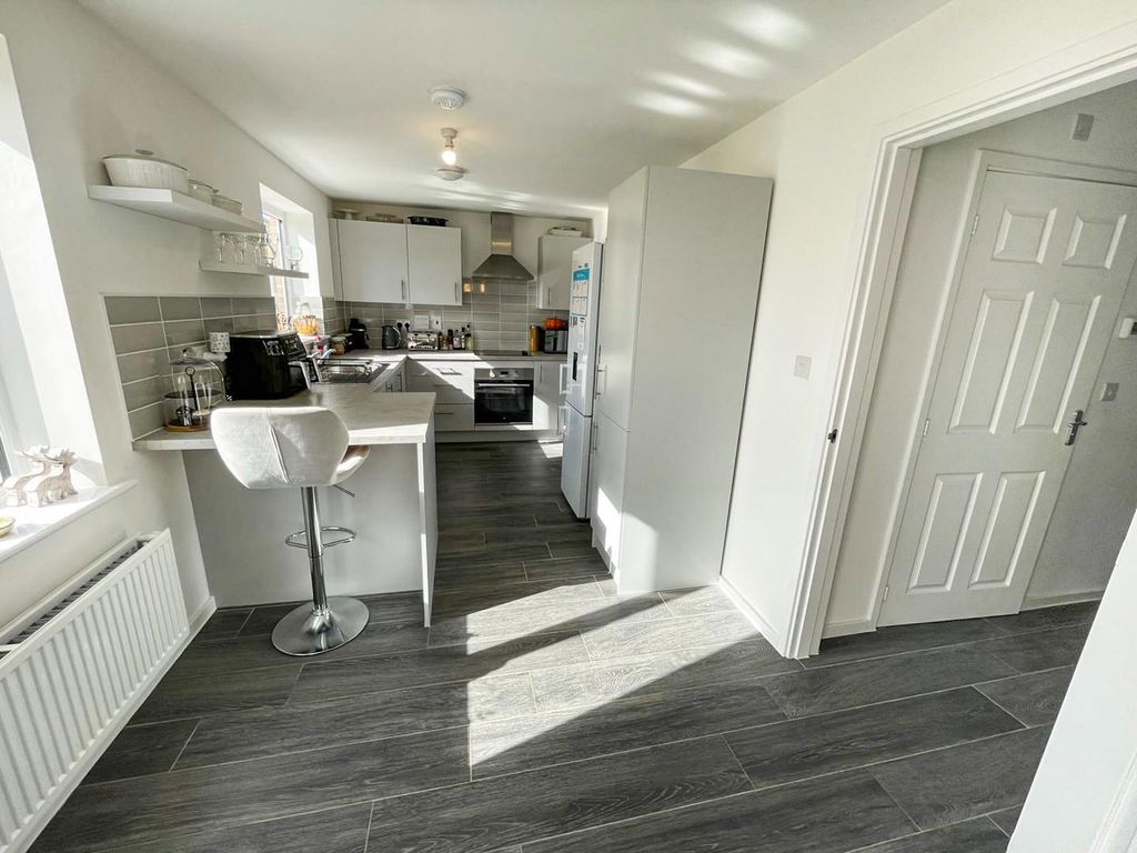 Property photo 2 of 22 Tlc_377Aa533-8Fae-4E69-8283-472F94B3A7F8_A593161.J