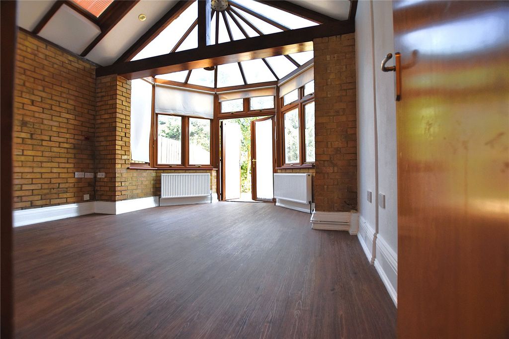 Property photo 1 of 17 Picture No. 26