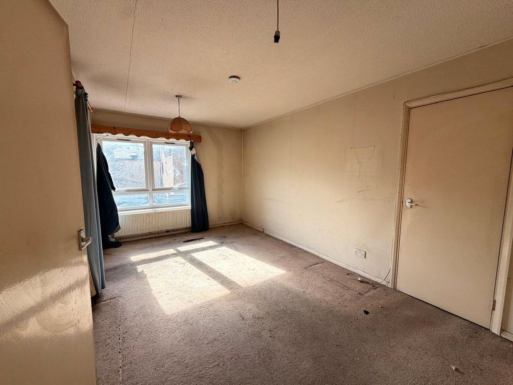 Property photo 2 of 5 Picture No. 03