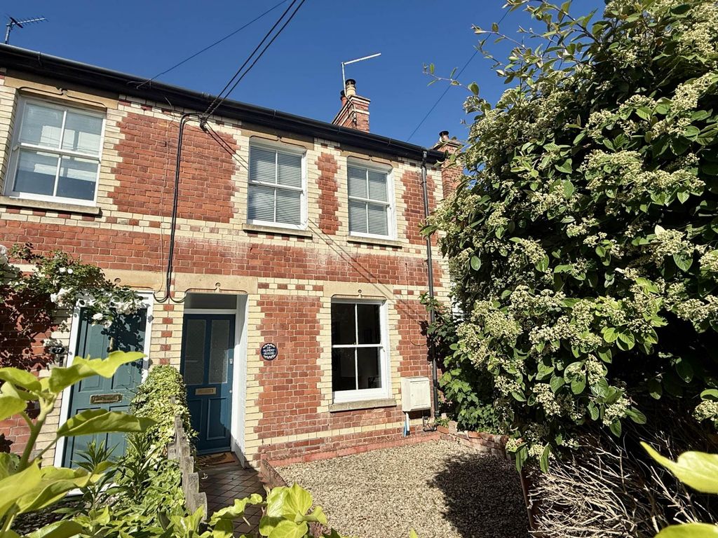 Property photo 1 of 16