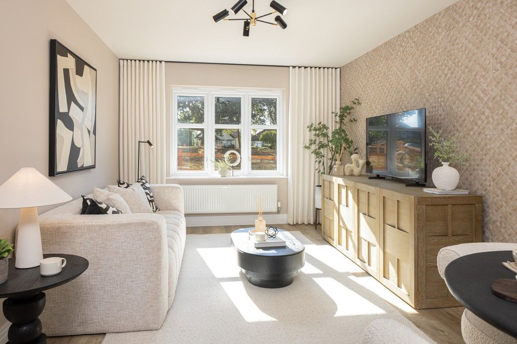 Property photo 1 of 7 Ingatestone Sitting Room Internal