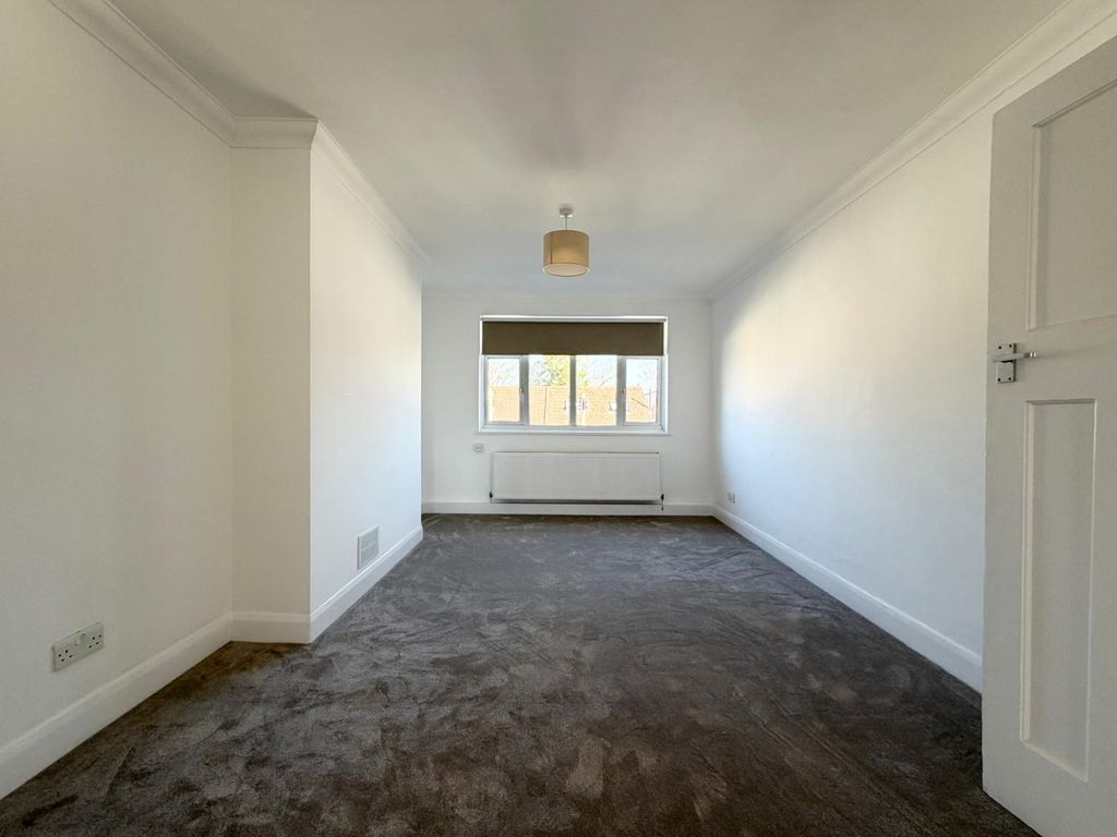 Property photo 2 of 8 2. Lounge Angle 1.Jpeg