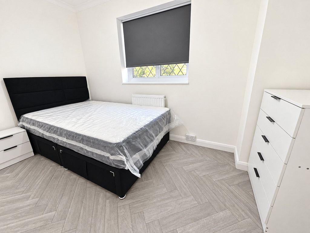 Property photo 1 of 7 Picture No. 08