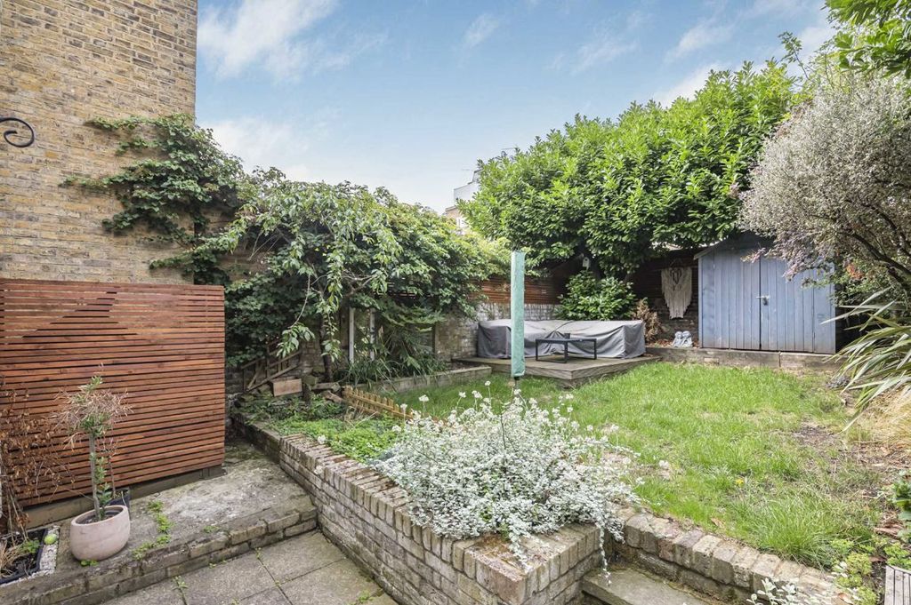 Property photo 3 of 8