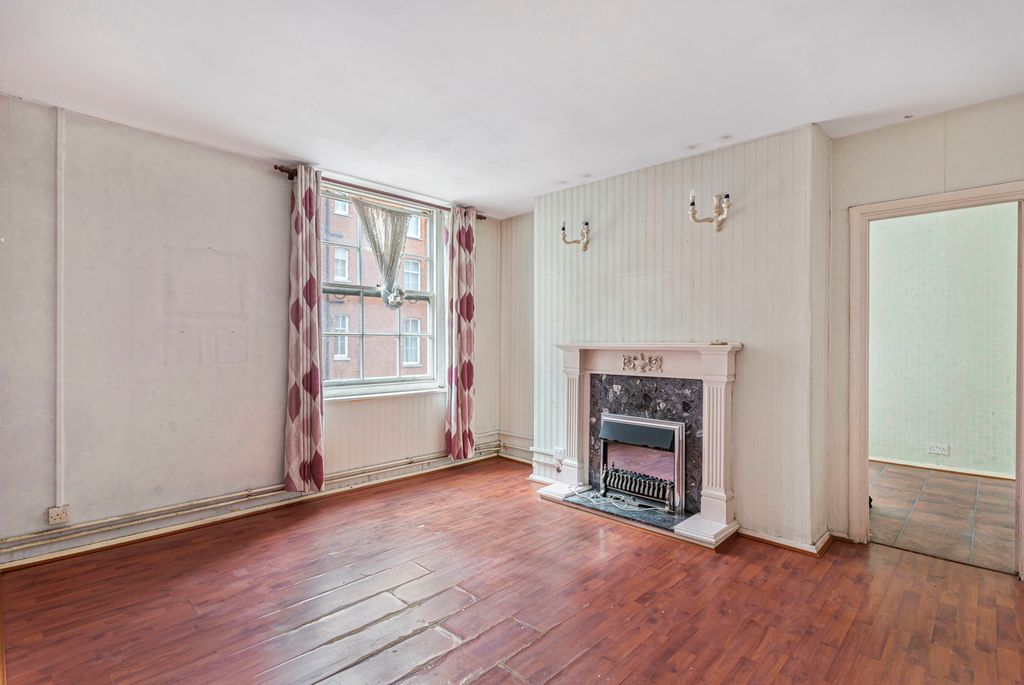 Property photo 2 of 17 Reception Room