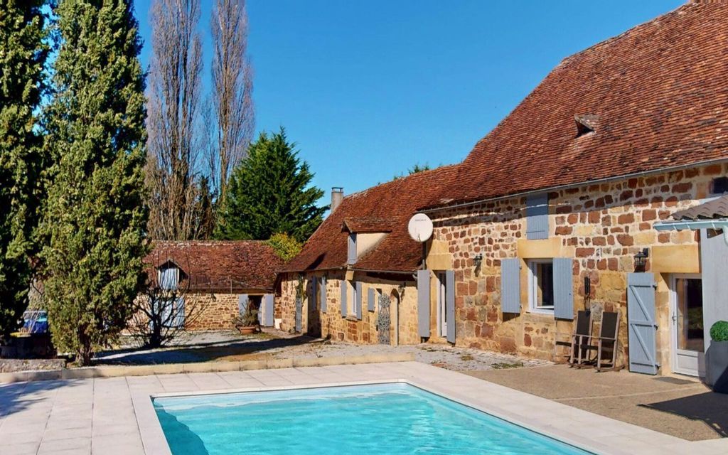 Property photo 1 of 28 Photo 1