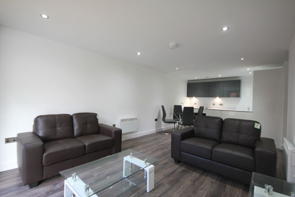 Property photo 3 of 12