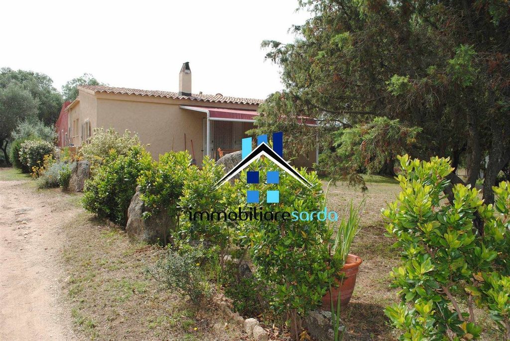 Property photo 2 of 33