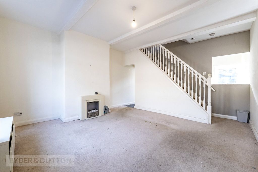 Property photo 2 of 14 Living Room