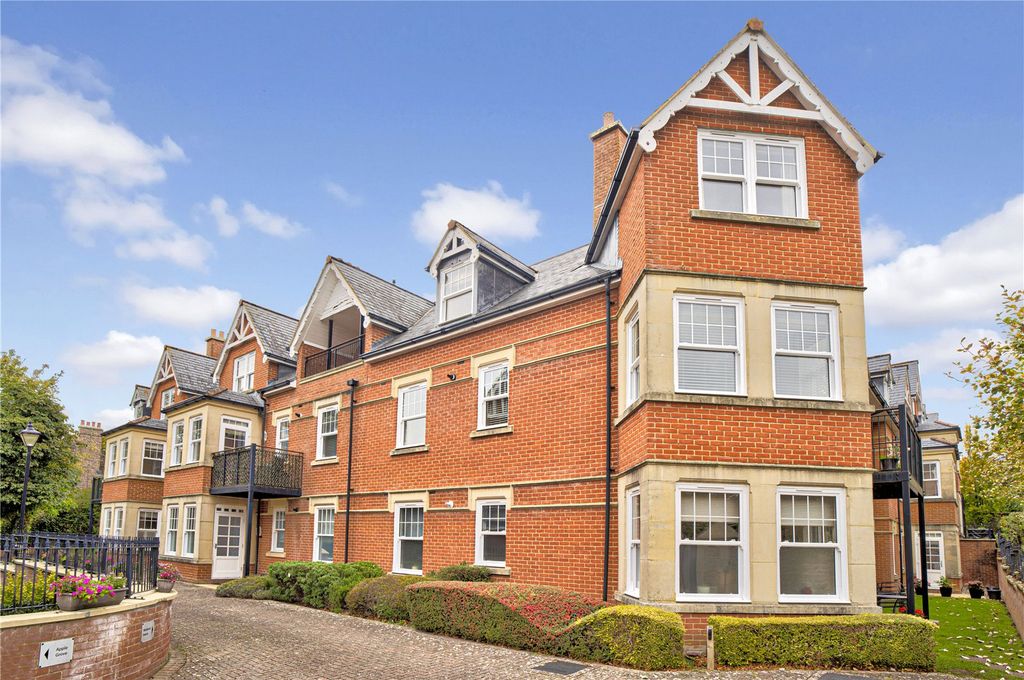 Property photo 1 of 11 Picture No. 01