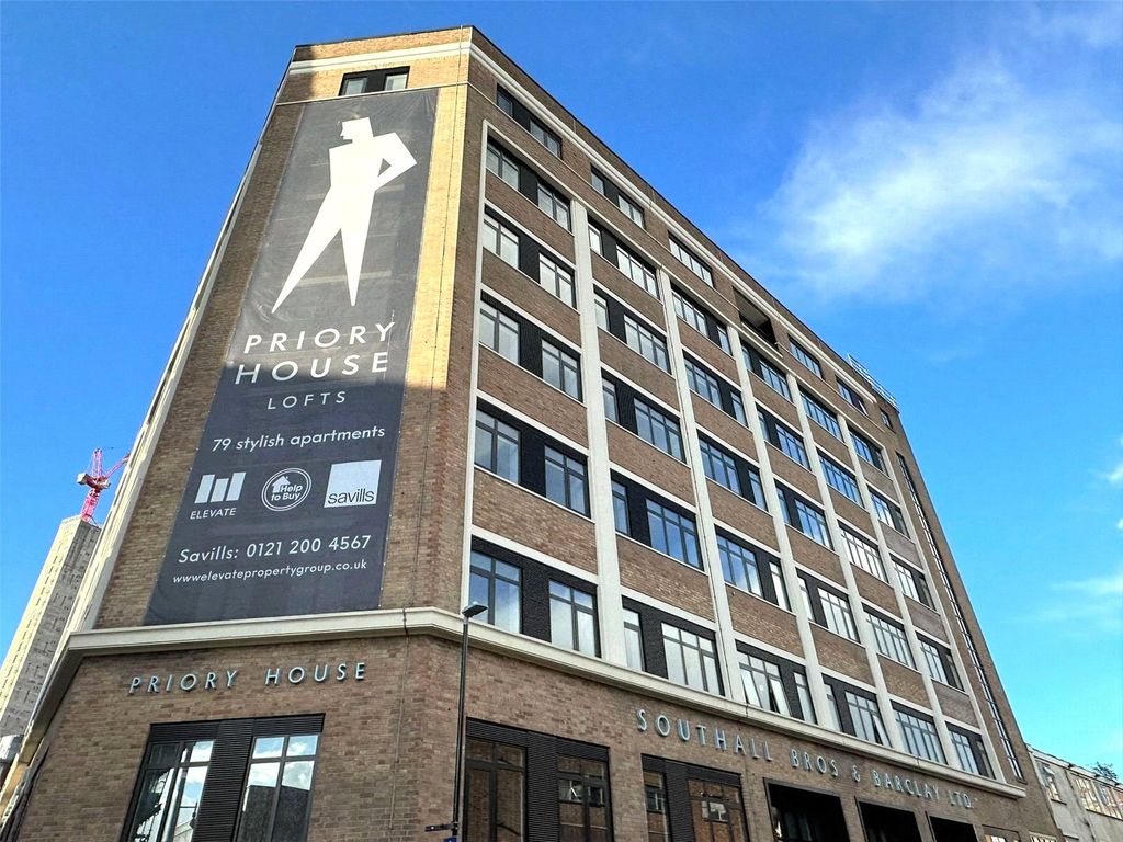 Property photo 2 of 8 External