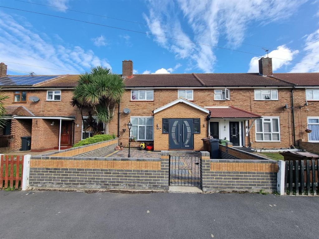 Property photo 1 of 17