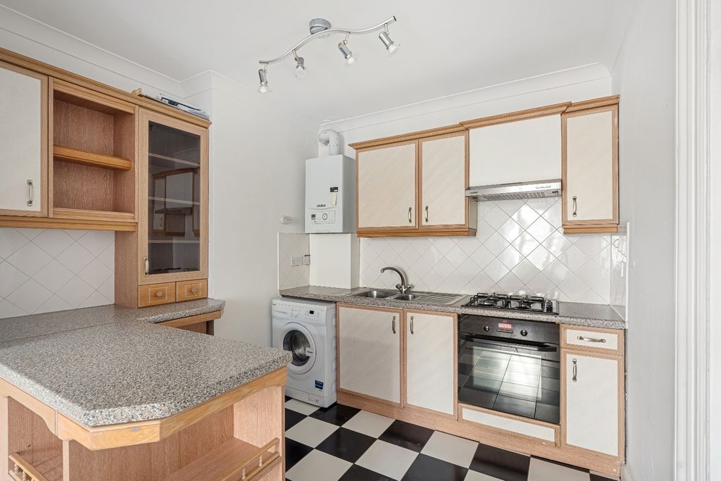 Property photo 3 of 10 3602915