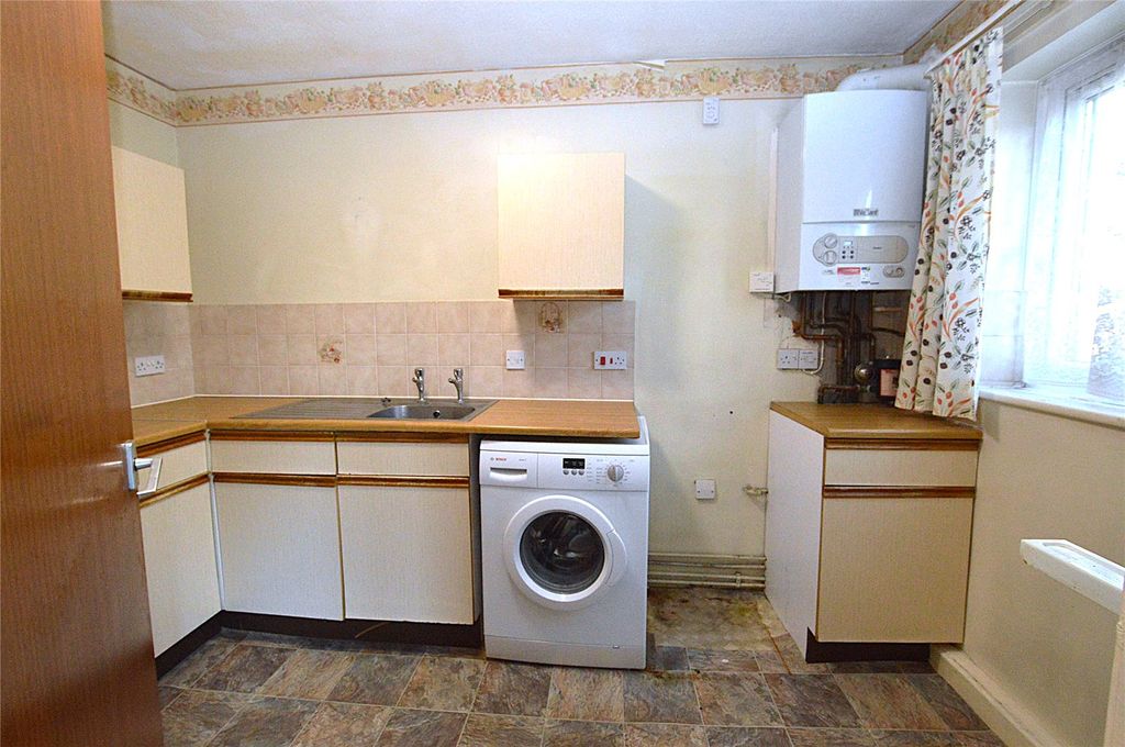Property photo 3 of 12 Picture No. 02