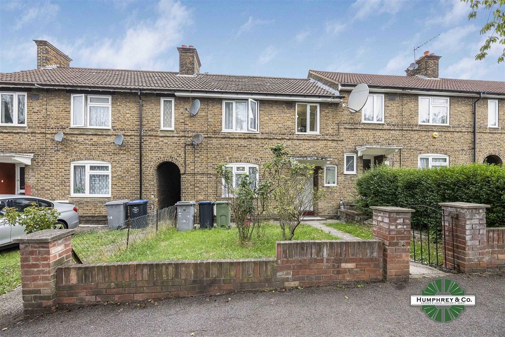 Property photo 1 of 15 5 Twybridge Way -015.Jpg