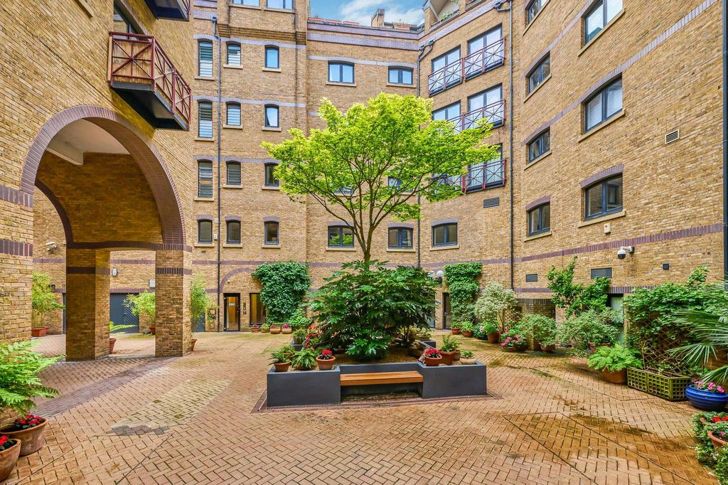 Property photo 3 of 12 F8Pqrnza.Jpeg