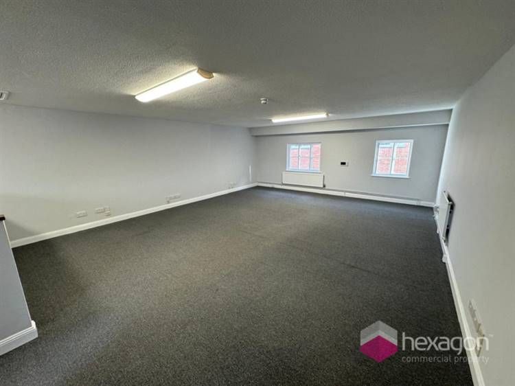 Property photo 3 of 6