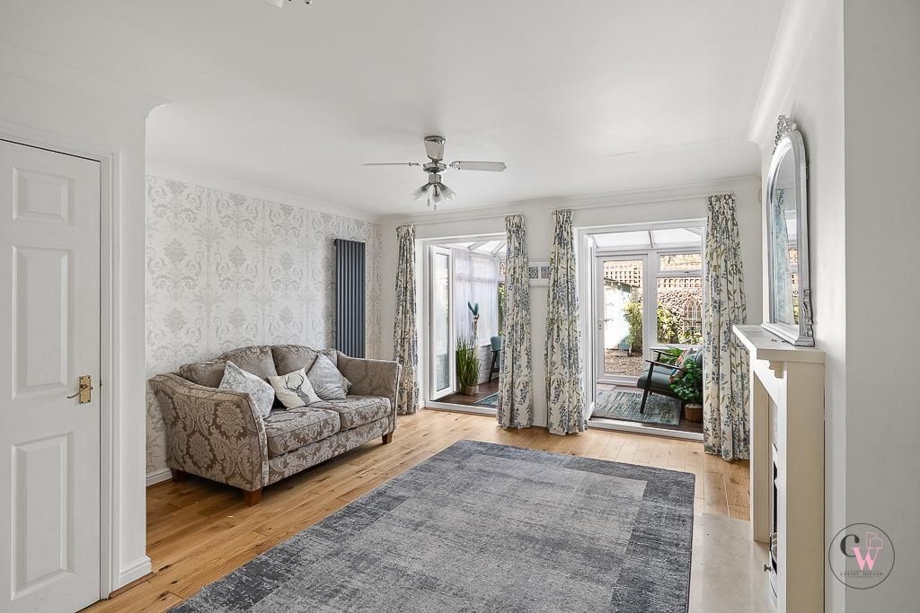 Property photo 2 of 37 Dsc01053.Jpg