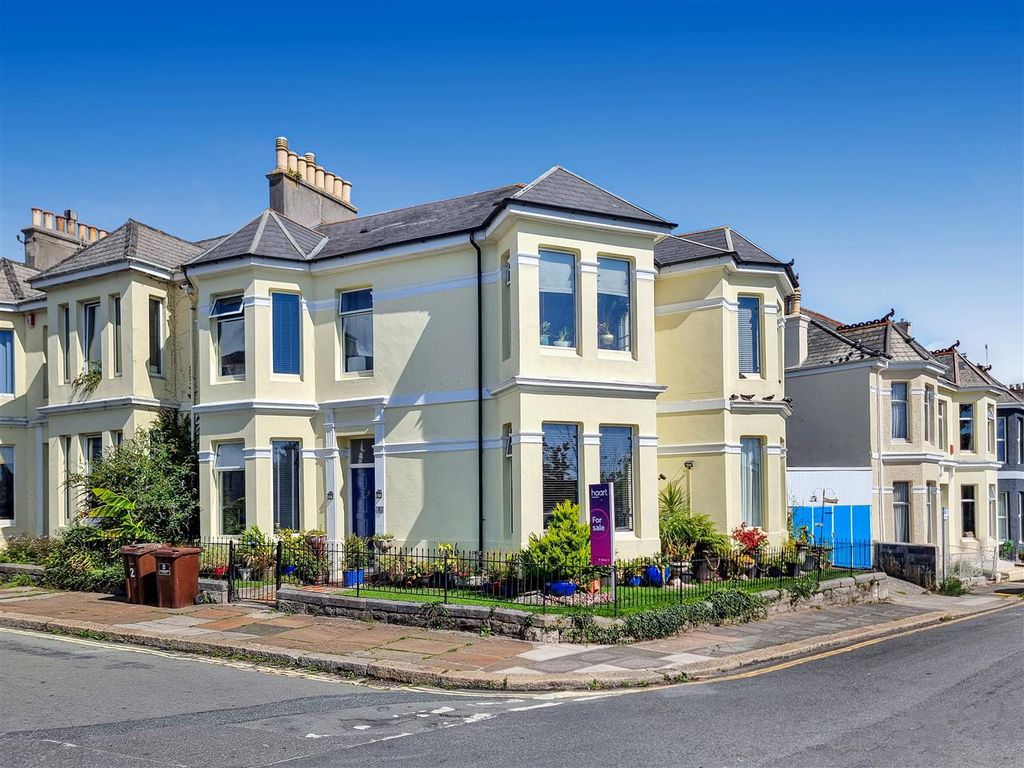 Property photo 1 of 17 80089.Jpg
