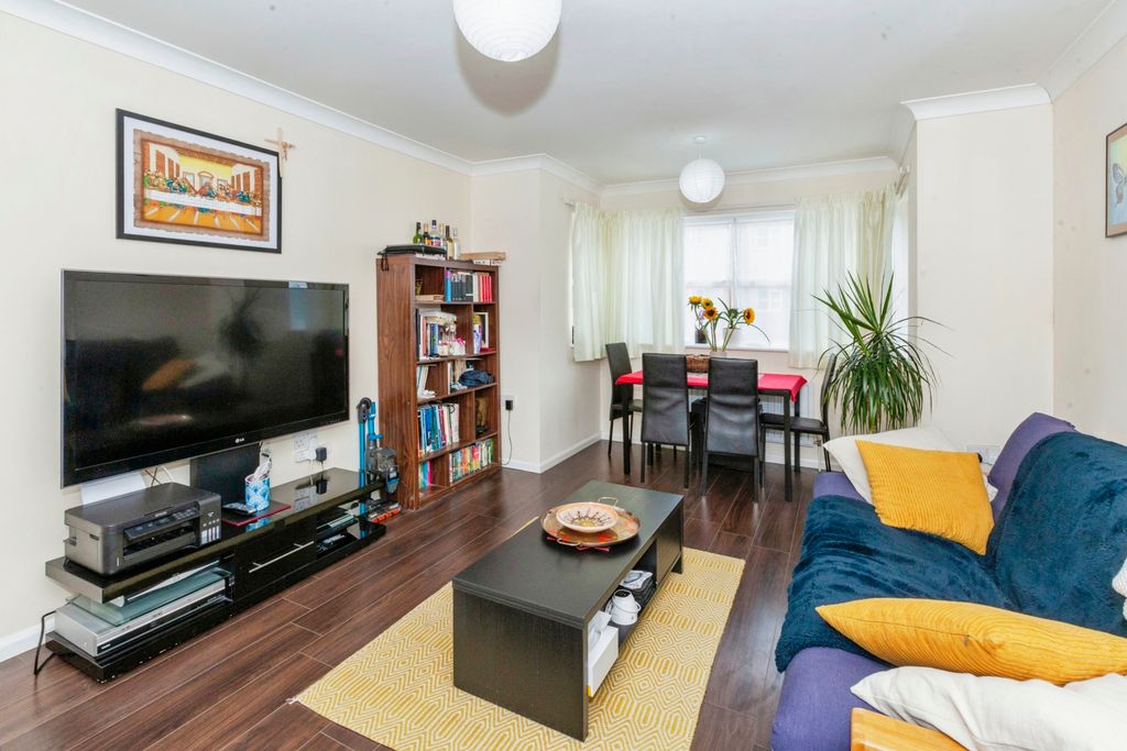 Property photo 3 of 15 Living Room