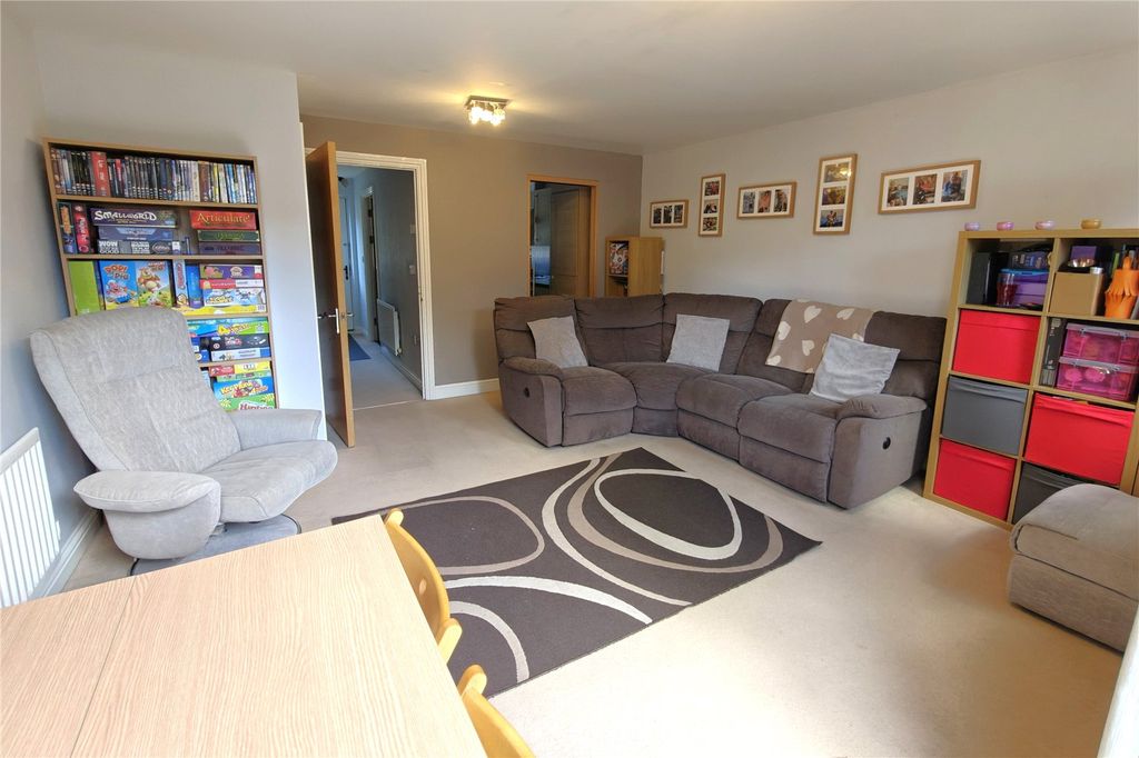 Property photo 3 of 16 Picture No. 37