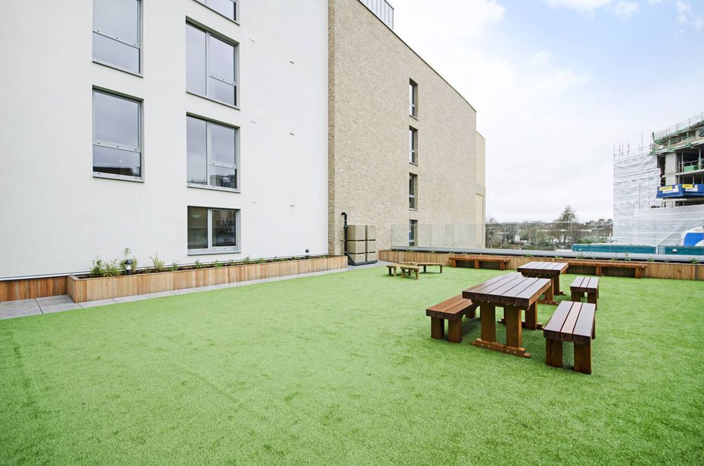 Property photo 2 of 7