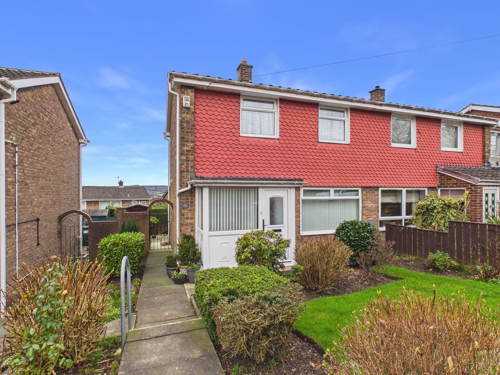 Property photo 1 of 12 External