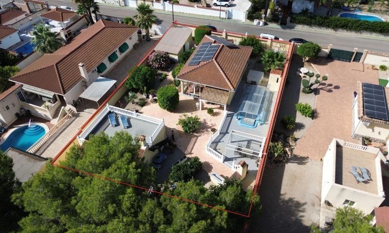 Property photo 3 of 37