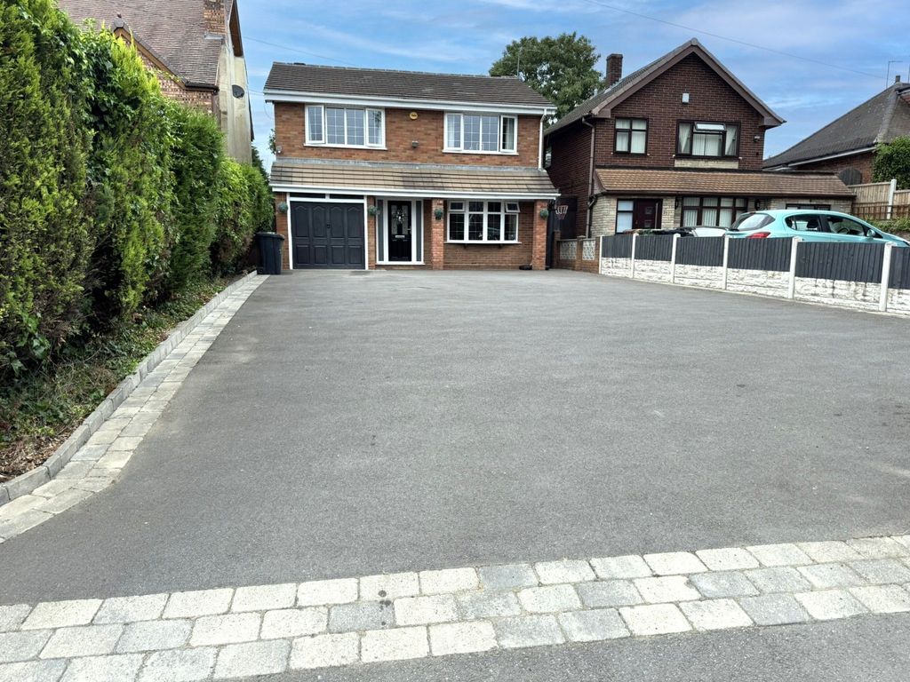 Property photo 1 of 35