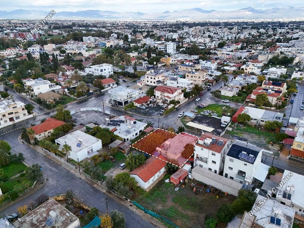 Property photo 2 of 21