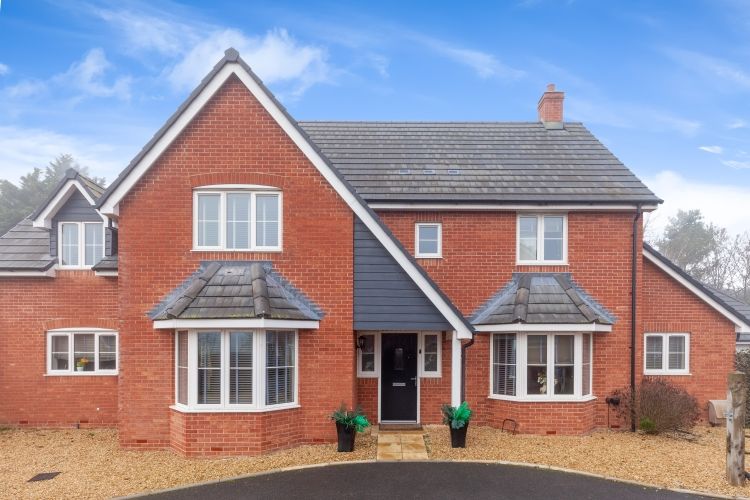 Property photo 2 of 9 241482