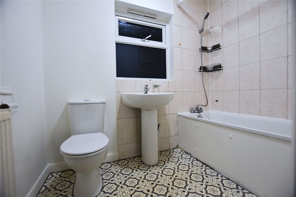 Property photo 3 of 5 Picture No. 01