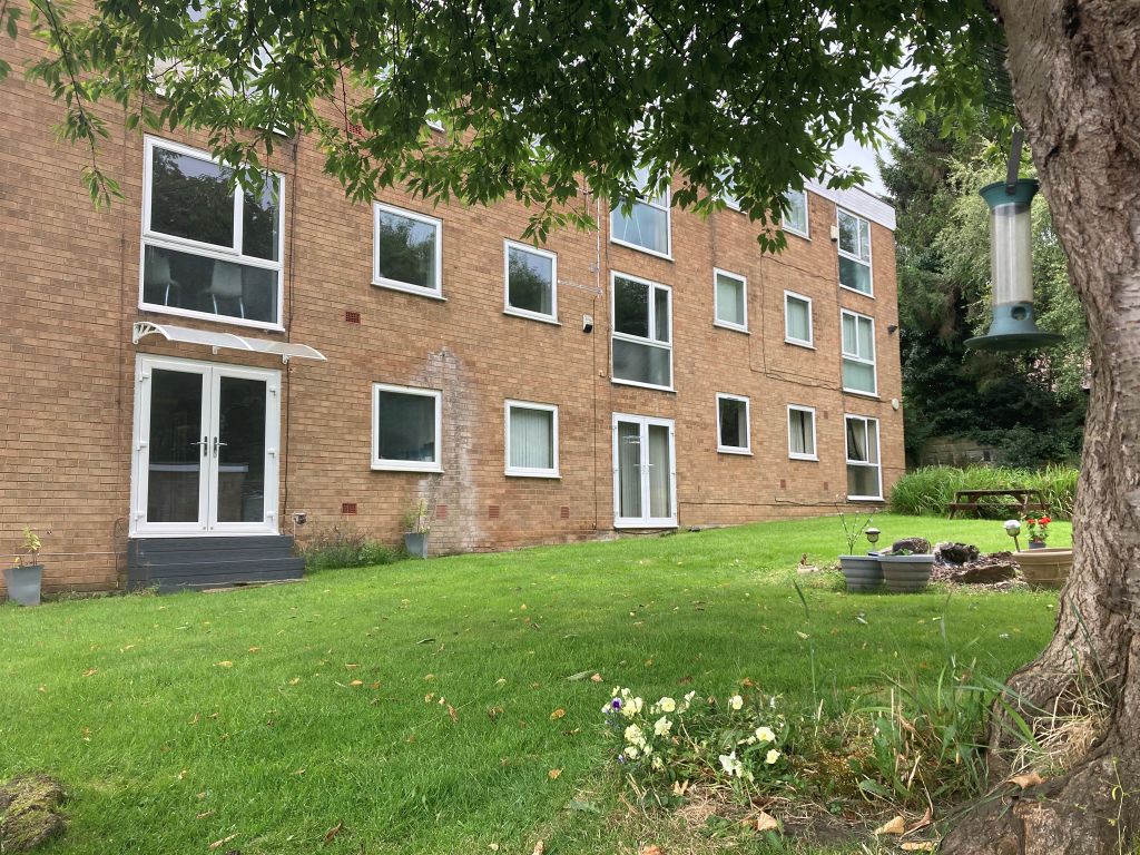 Property photo 2 of 11